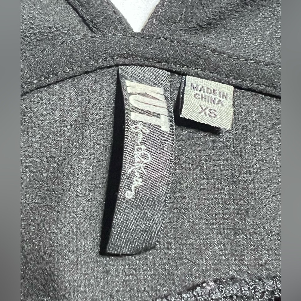 2/$20 Sale Kut from the Kloth Black V-Neck Blouse - Picture 2 of 3